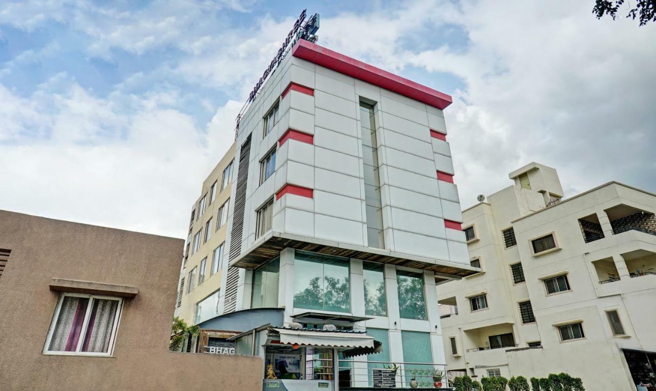 Treebo Bhagyashree Executive Mundhva Exterior foto